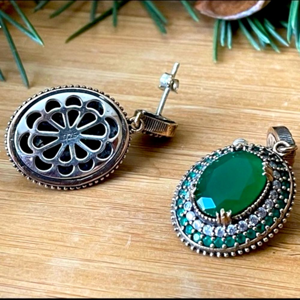 925 Sterling Silver, Emerald &Topaz drop Earrings - Picture 3 of 7